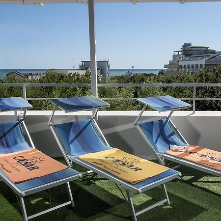Caesar Hotel 3*