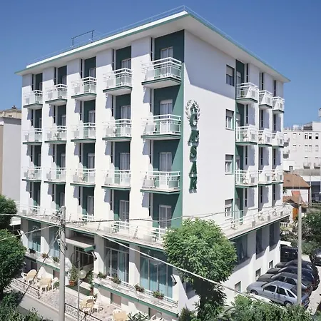 Caesar Hotel 3*
